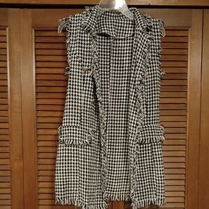 Black and White Houndstooth Vest